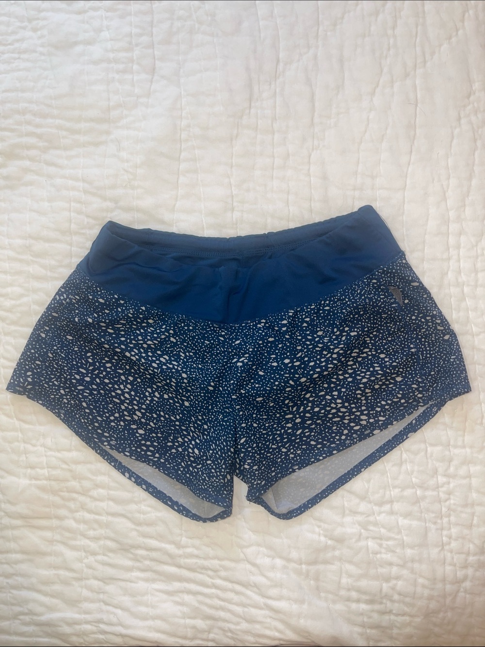 oiselle Deep Navy Speckle Print Athletic Shorts